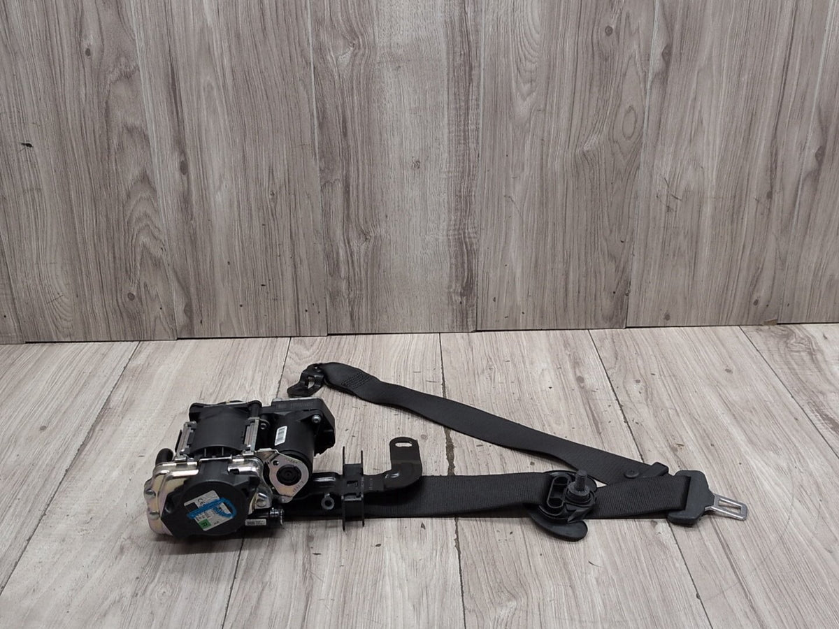 2019-2026 BMW M340i G20 Front Right Passenger Seatbelt Seat Belt Retractor 7496308 OEM