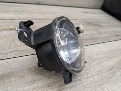 2007-2013 BMW X5 E70 Front Right Passenger Bumper Fog Lamp Light 7237434