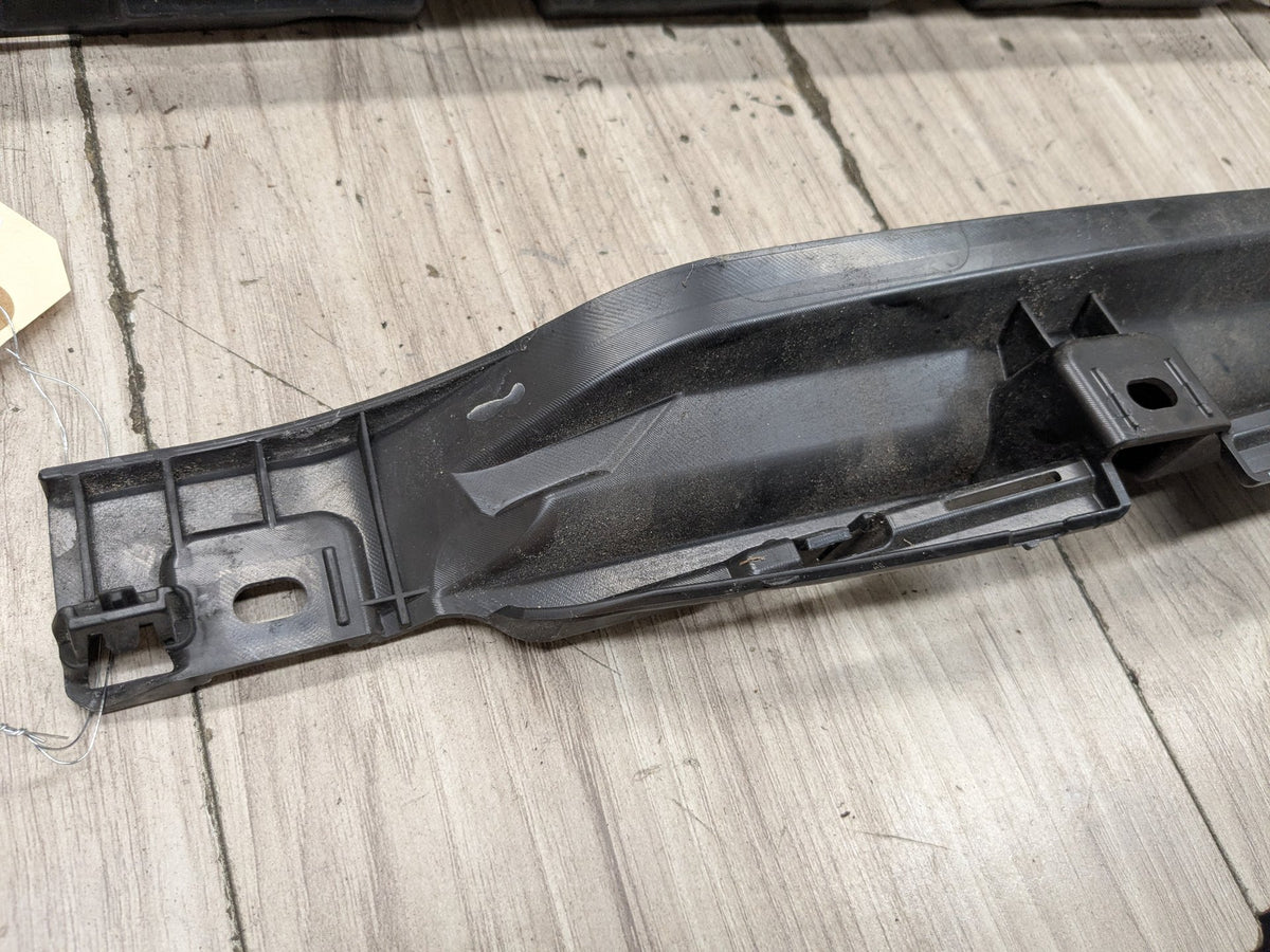 2022-2026 BMW 430i G26 Right Passenger Side Rocker Panel Brackets SET 8737090