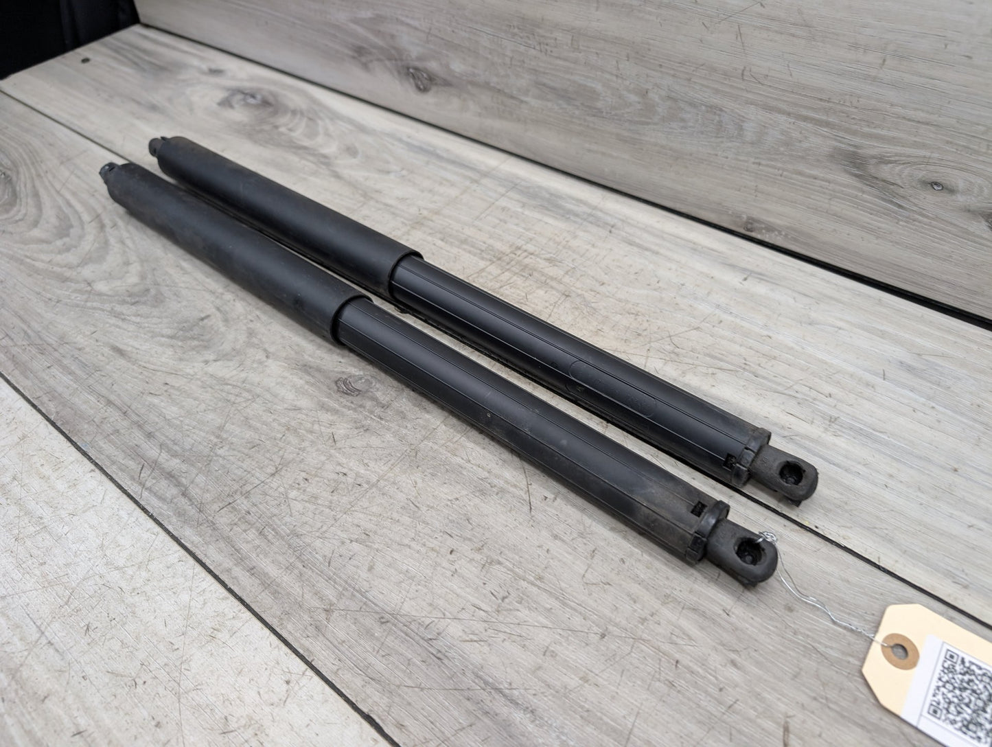 2007 - 2013 BMW X5 E70 Rear Left Right Liftgate Trunk Lid Strut Shock Supports SET  N62B48B