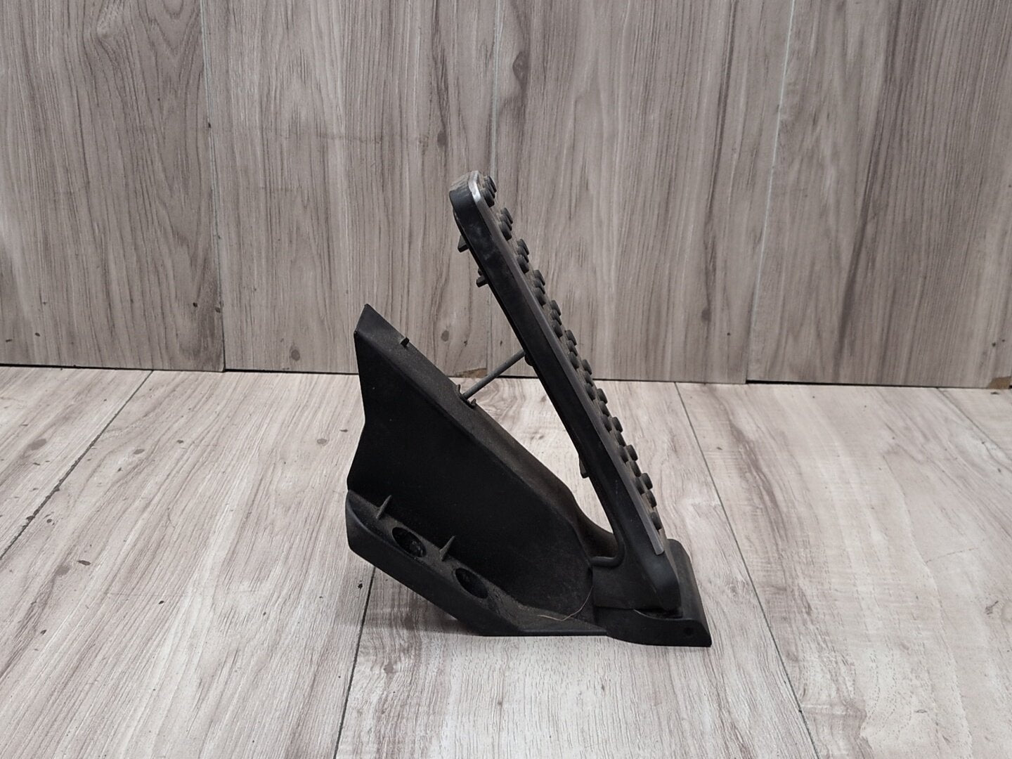 2009-2012 Mercedes-Benz E550 W212 Gas Accelarator Pedal A2043001104 OEM