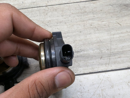 2018 BMW 340 F34- VVT Timing Vanos Solenoid SET 7614288