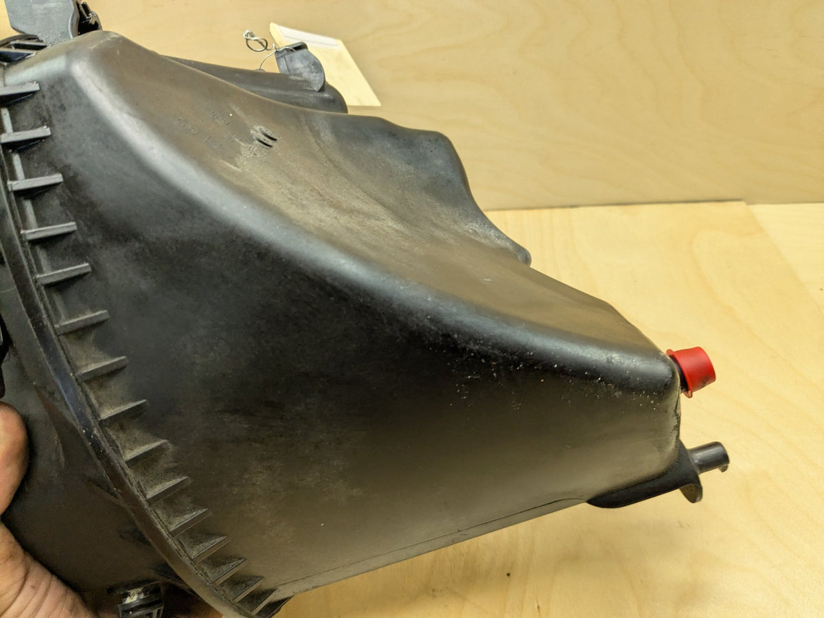 16-21 OEM BMW G11 G12 G30 M550 750 M760 N63 Coolant Expansion Tank Reservoir