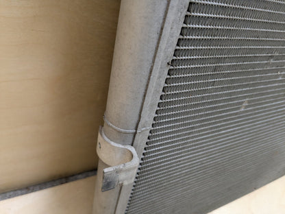 2017-2023 BMW 530i G30 Cooling Radiator 8484638