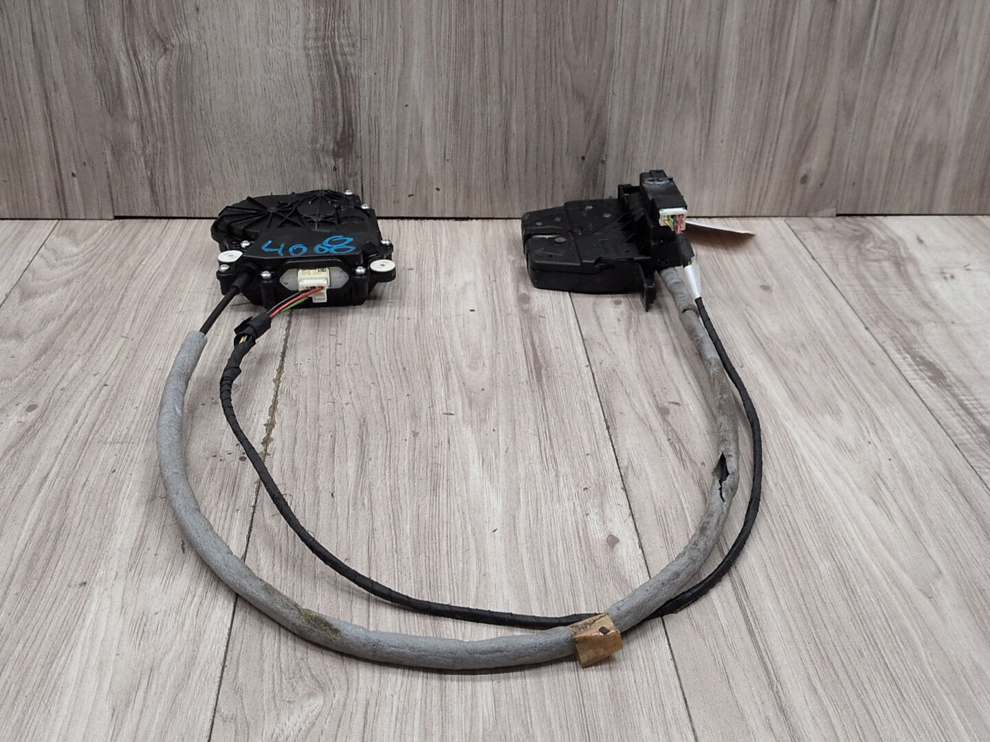 09-15 OEM BMW F01 F02 F04 740 750 760 Rear Trunk Lid Lock Latch Actuator Motor