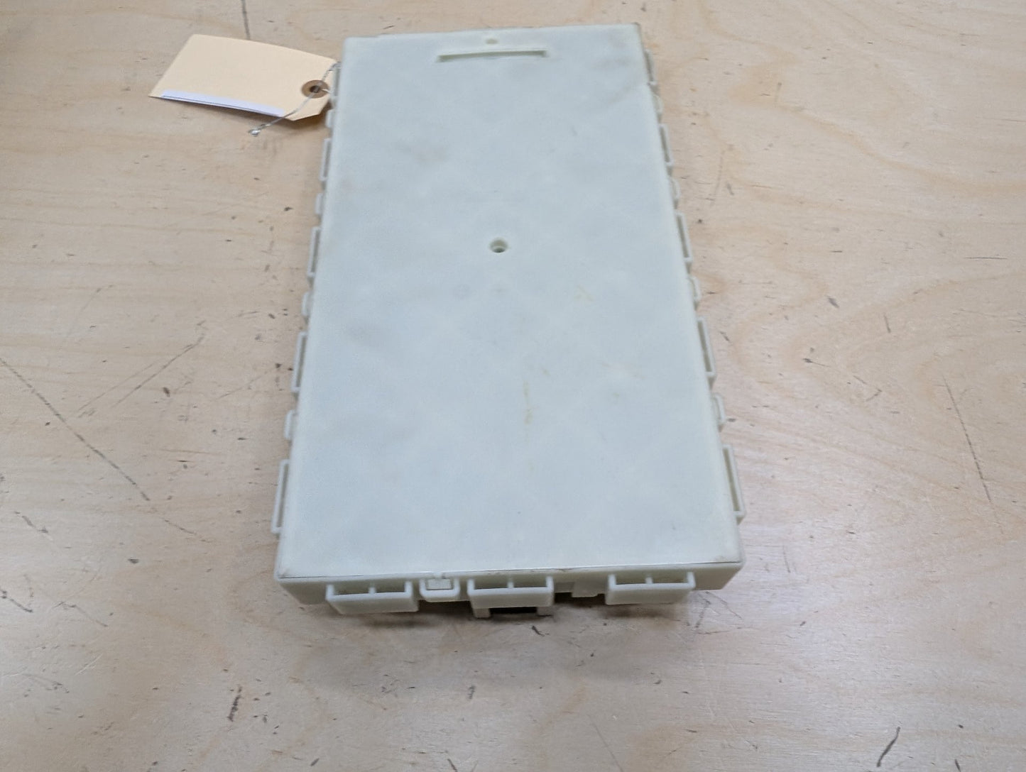 2015-2019 BMW X6 F16 Bdc Body Domain Fem Control Module 6808573