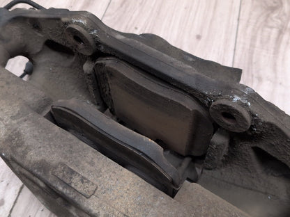 2016-2022 BMW 750i G12 Front Left Right Brake Caliper SET 6891297