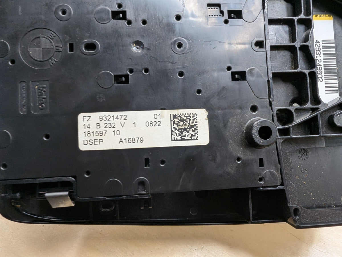 OEM BMW F22 F30 F32 F36 F80 F82 Headliner Roof Console Dome Light SOS Switch