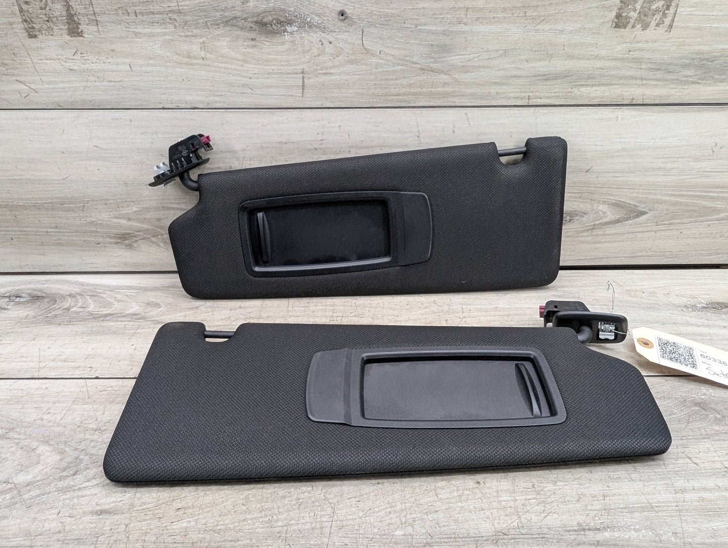 2017-2023 BMW 530i G30 Front Left Right Sun Visor SET 8068741