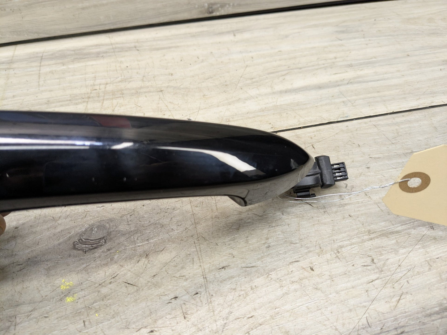 2019 - 2026 BMW 330i G20 Front or Rear Right Passenger Exterior Door Handle w/ Comfort Access 8492022 B46B20O1