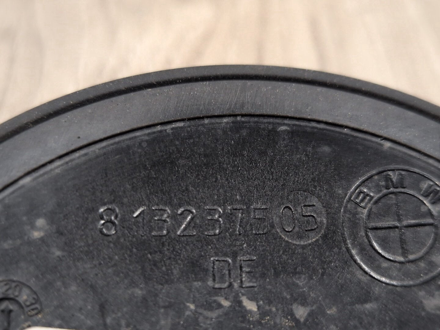 OEM BMW E82 E92 F02 F10 F22 F30 F44 F82 Rear Trunk Lid Round Emblem Logo 82MM