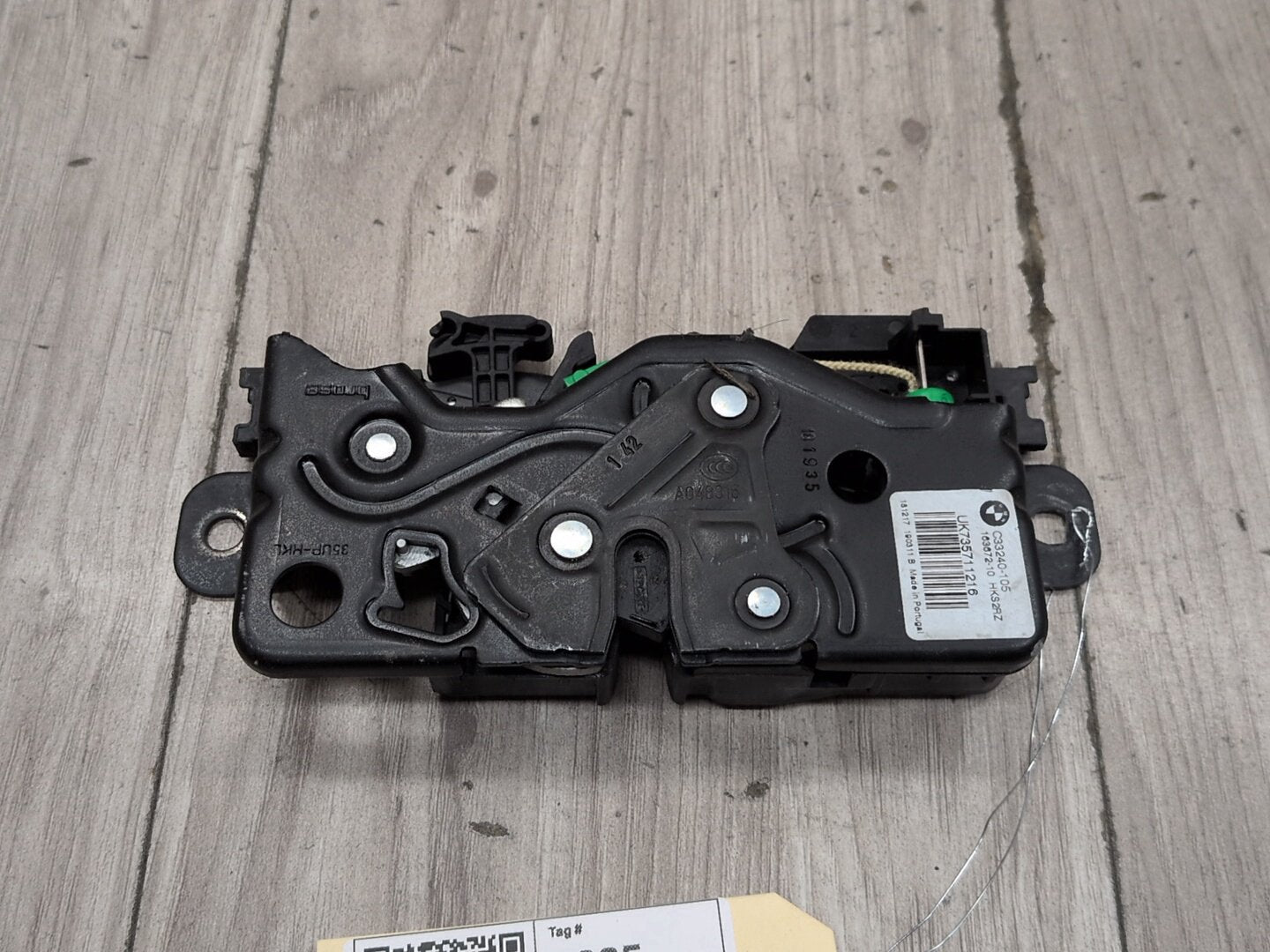 2019 - 2026 BMW X5 G05 Lower Liftgate Tailgate Lock Latch Actuator 7357112 N63B44M3