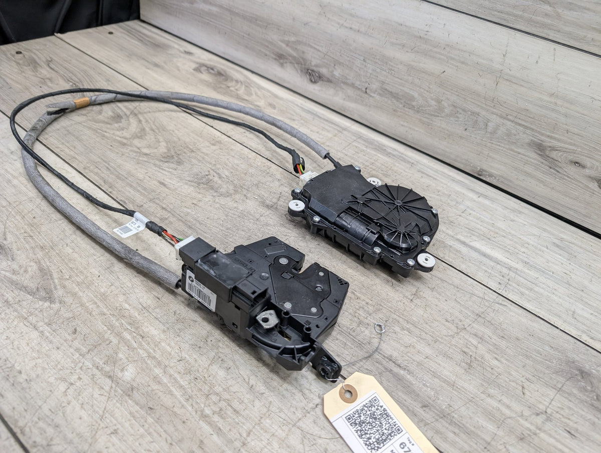 2009-2015 BMW 750Li F02 Lower Liftgate Tailgate Lock Latch Actuator SET 7269543