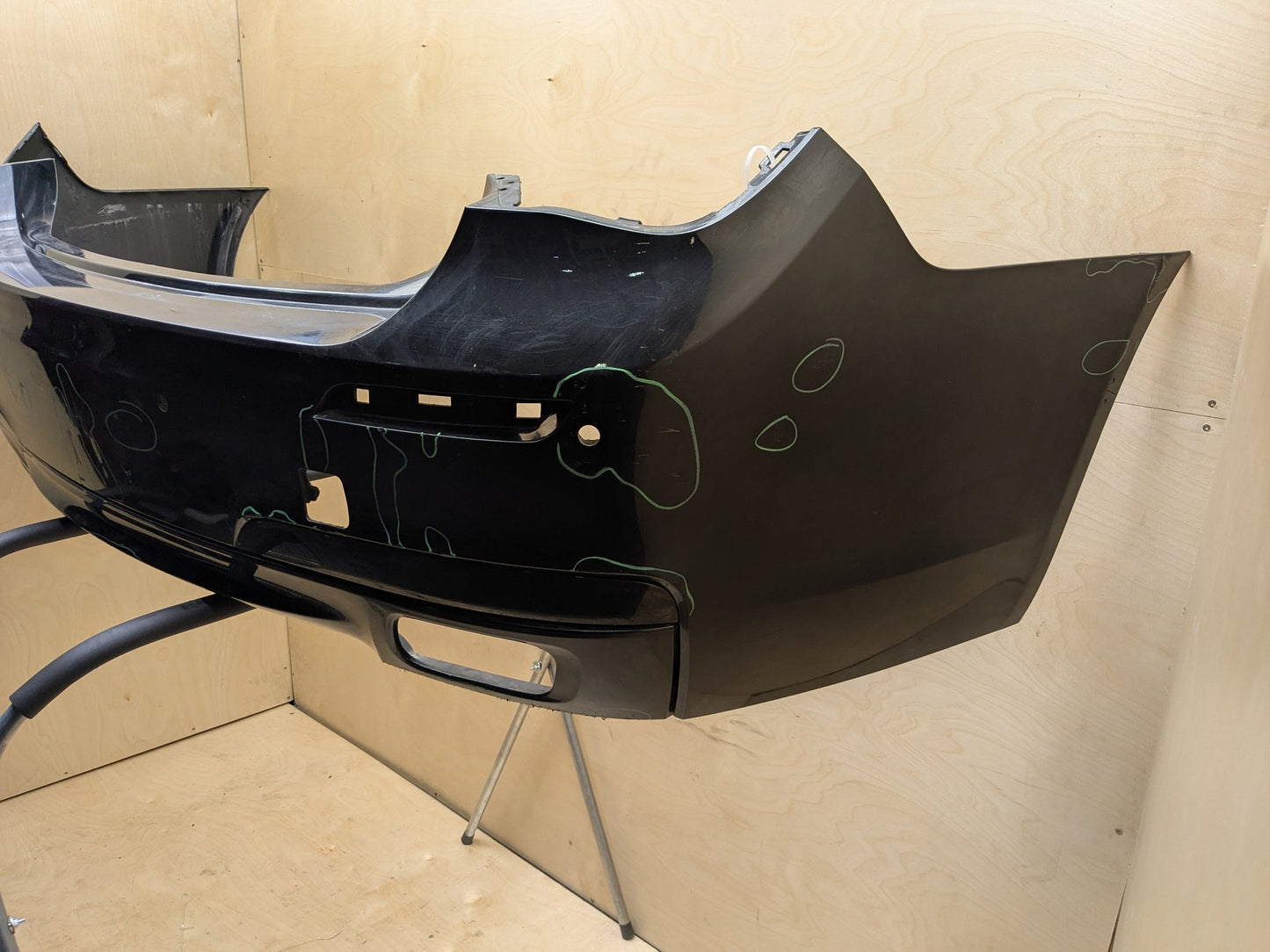 *09-15 OEM BMW F01 F02 740 750 Rear Bumper M SPORT Cover w/ PDC Holes Black 475
