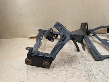 2011-2017 Audi RS5 8T Radiator Lower Mounting Brackets SET 8K0121259 OEM