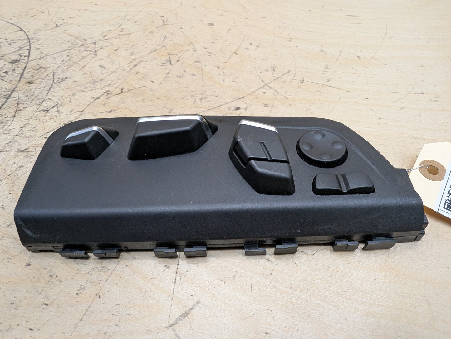12-17 OEM BMW F10 F01 F02 750 M5 LCI Front Passenger Driver Seat Control Switch