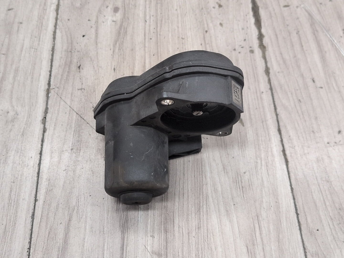 2015-2018 Audi Q3 8U Rear Left or Right Brake Caliper Actuator 32355462C OEM