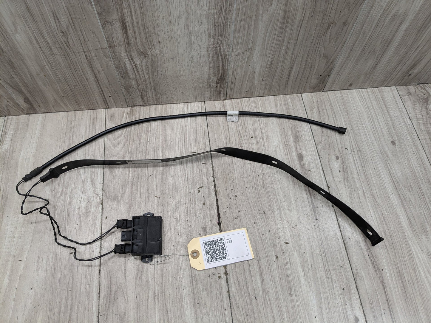 OEM BMW G30 G12 F90 M5 F48 X1 G01 X3 Control Unit Smart Opener Module w/ Sensor