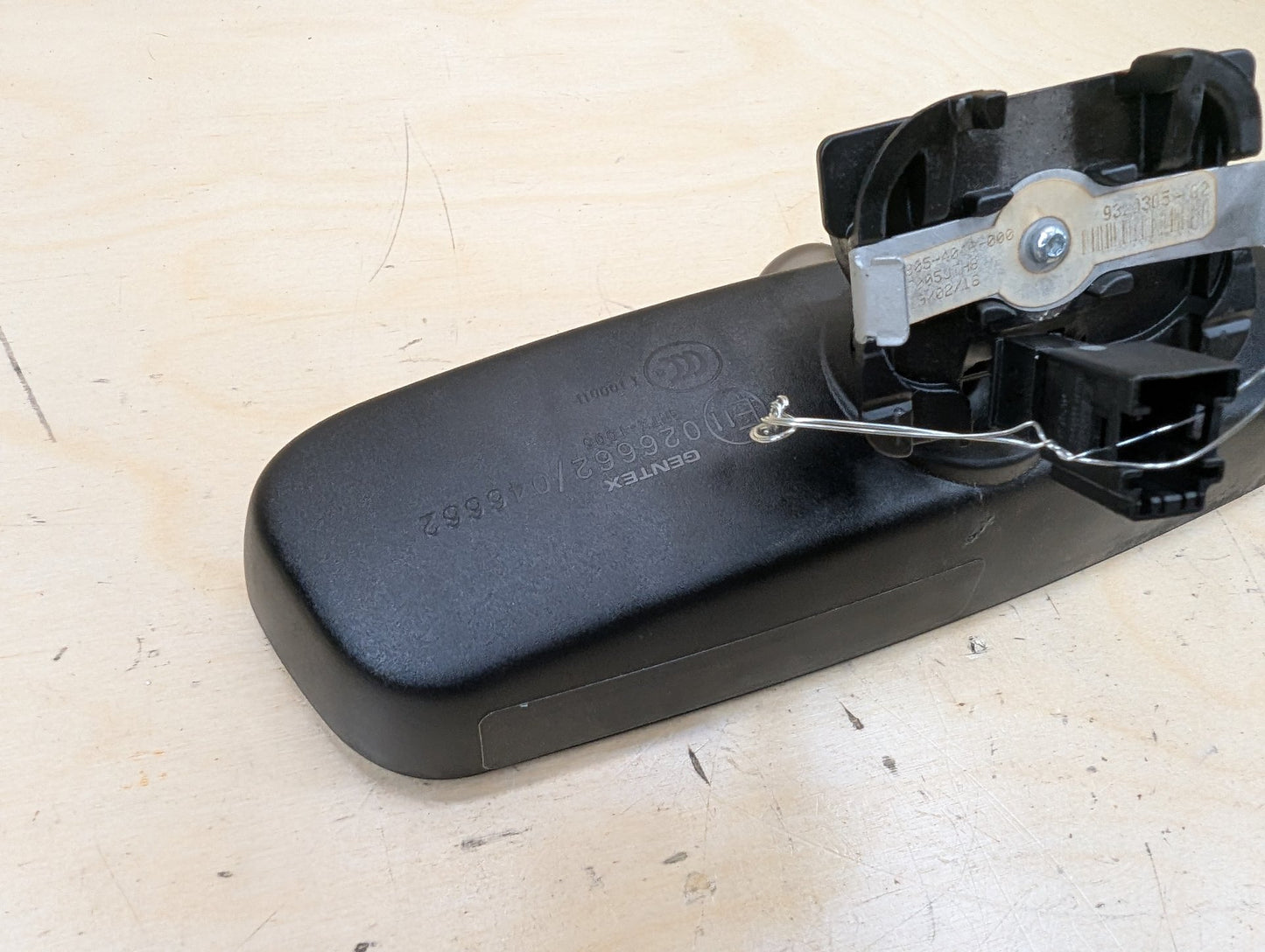 OEM BMW F02* F06 F12 F13 F15 F25 F85 X5 Auto Dim Rear View Mirror EC/ LED/ GTO