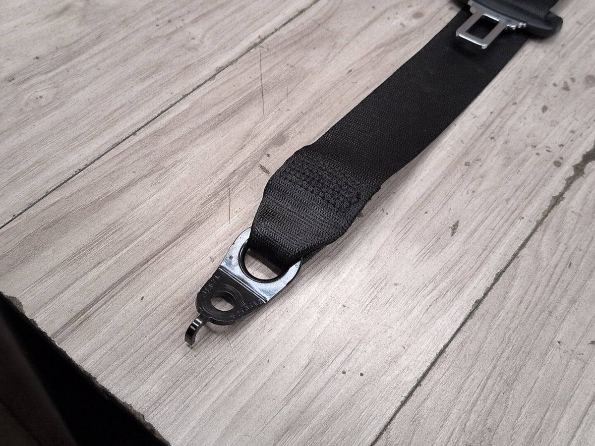 OEM BMW F90 M5 G30 530 540 Rear Left Right Upper Seatbelt Seat Belt Retractor
