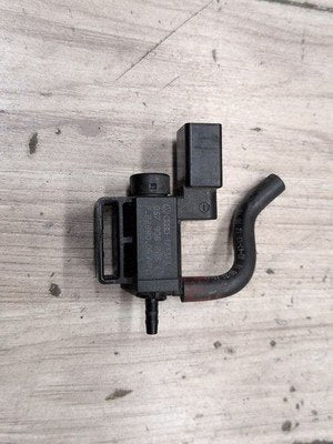 02-26 OEM Audi A4 A5 Q5 S4 S5 SQ5 Vacuum Solenoid Valve 037906283C