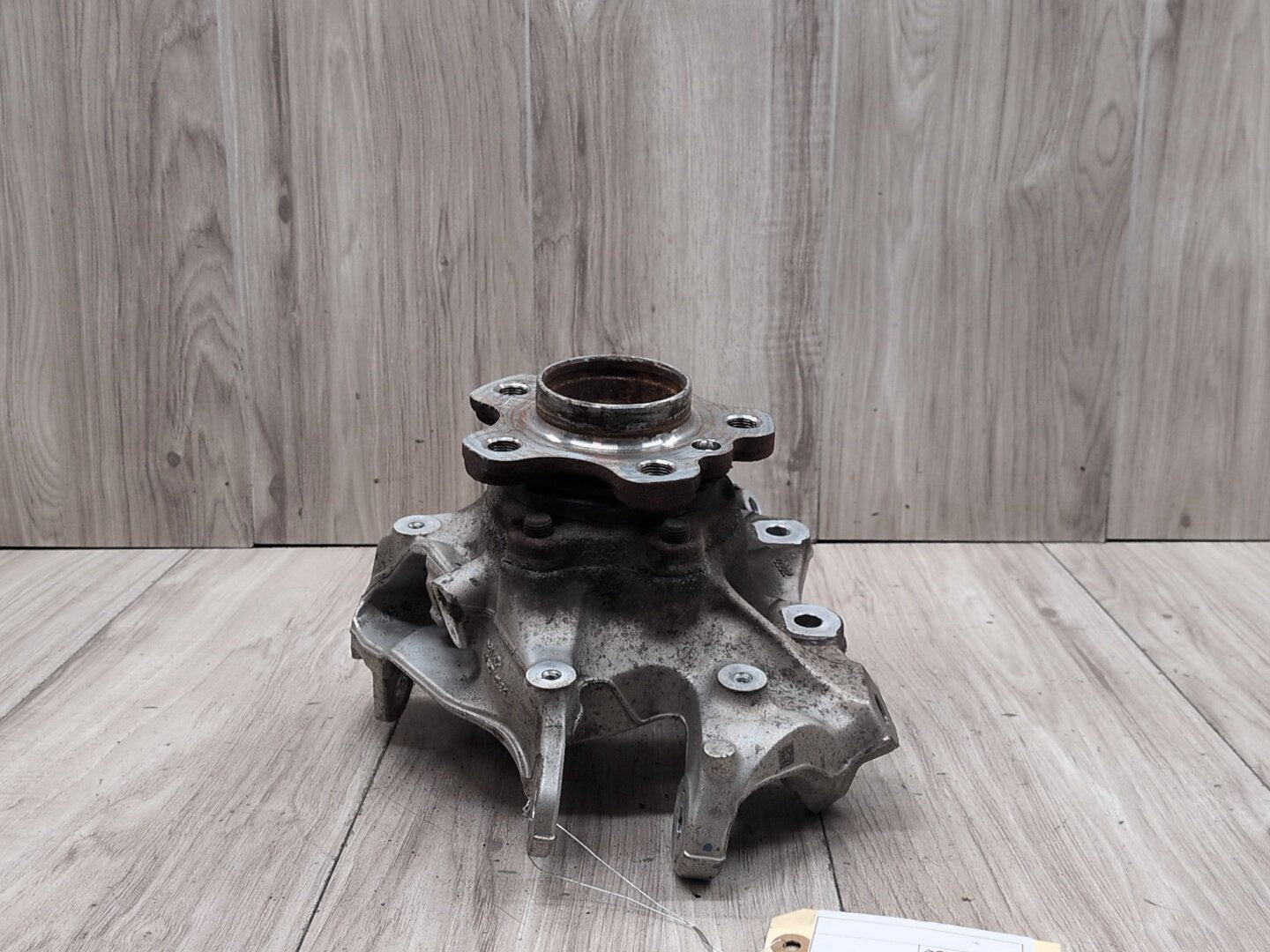 19-25 OEM BMW G20 330 M340 REAR Left Driver Side Knuckle Hub Spindle Bearing