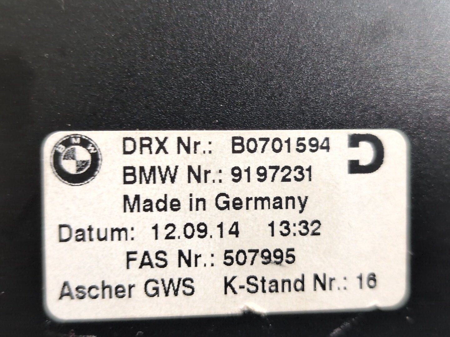 2012-2018 BMW M6 F06 - Center Console Ashtray Ash Tray PN: 9197231