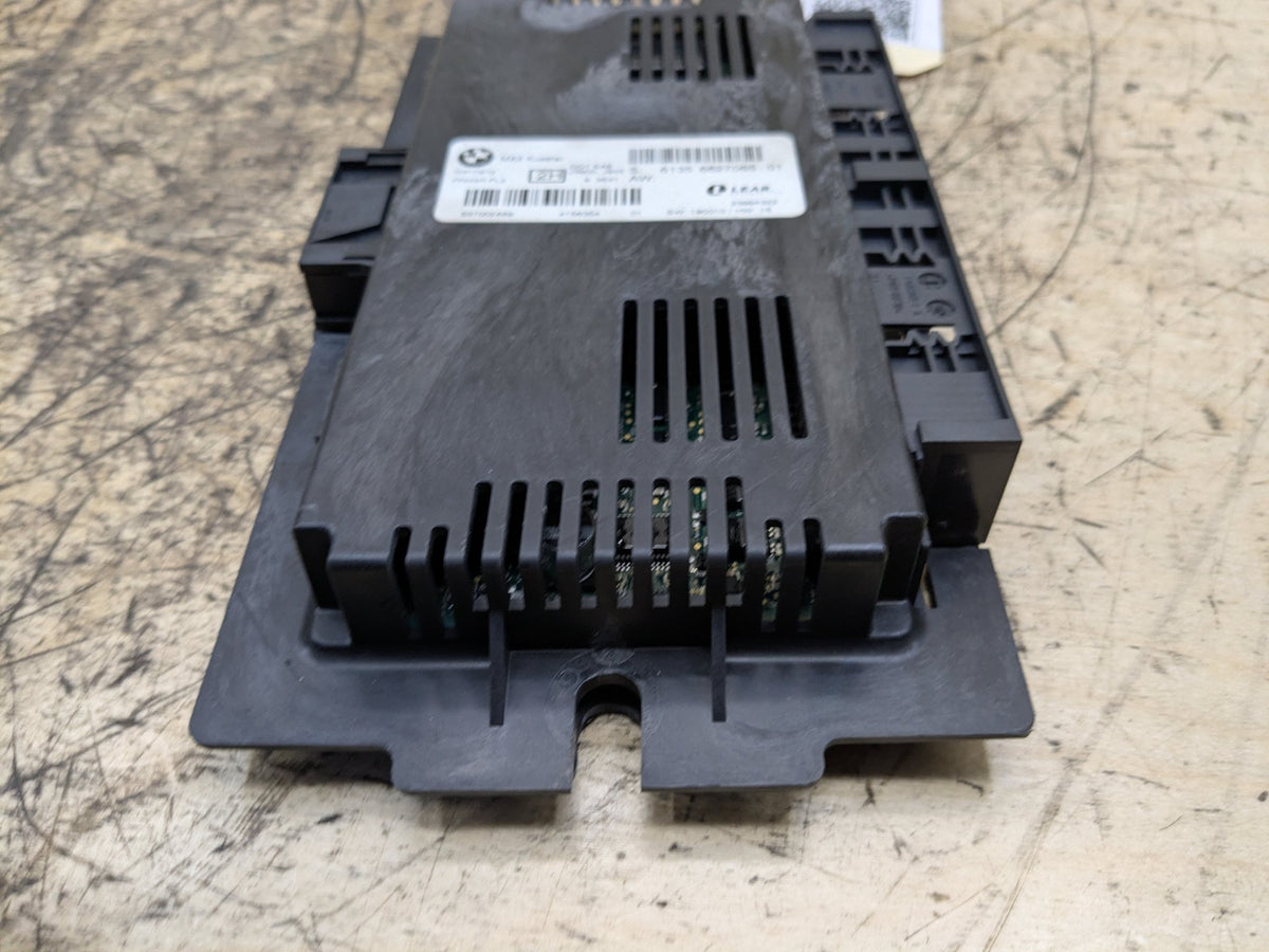 11-13 OEM BMW E82 E88 128 135 LCI AHL FRM3R FRM Footwell Light Control Module