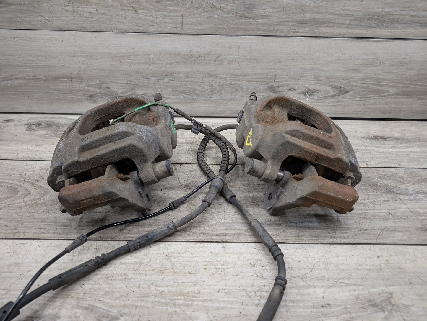 2014 - 2018 BMW X5 F15 Front Left Right Brake Caliper SET 6776785 N63B44O1