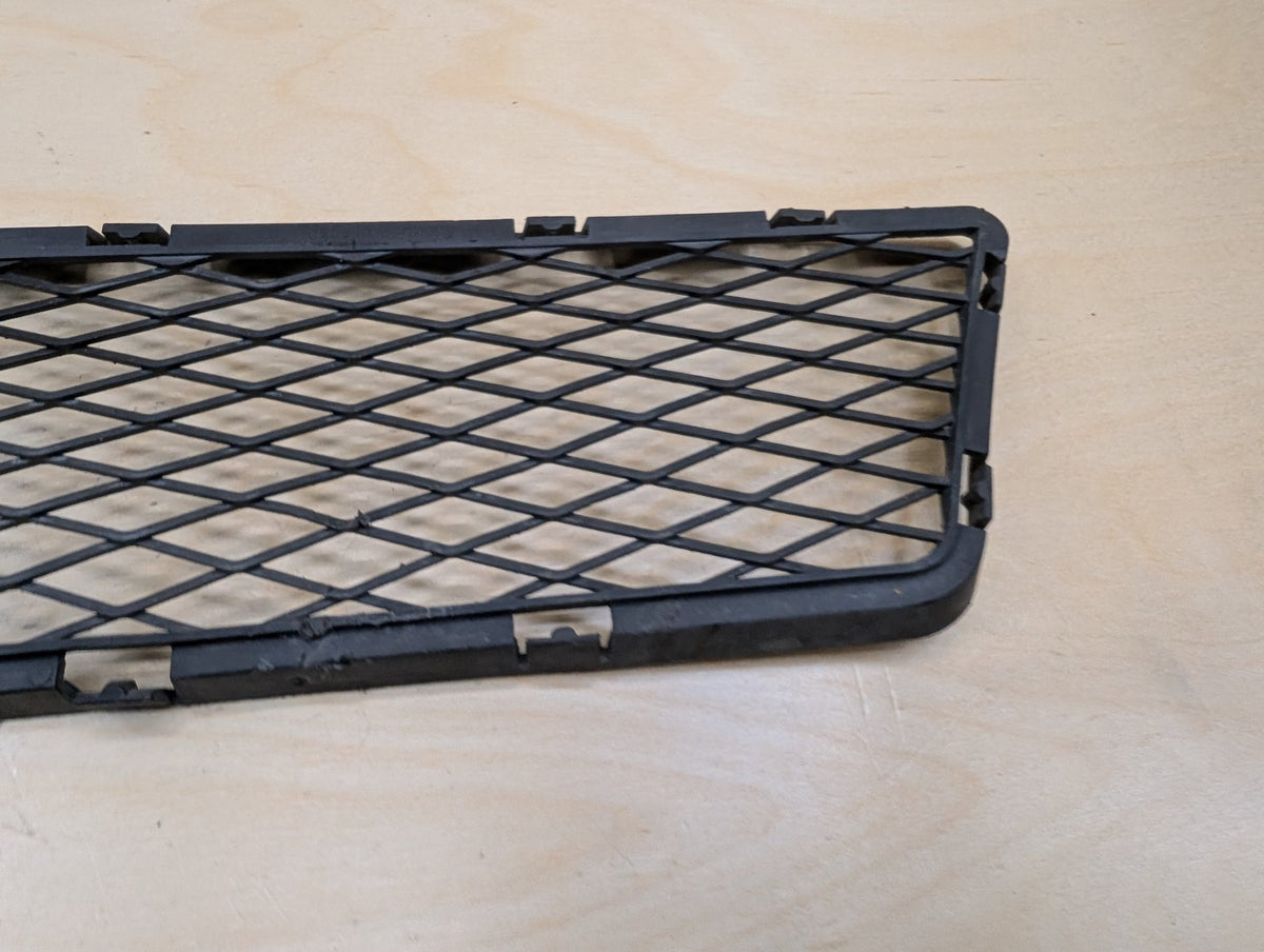 2007-2013 BMW 328i E93 Front Left Center Bumper Cover Grilles SET 7154719