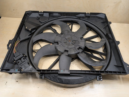 07-13 OEM BMW E82 E88 E90 E92 E93 Engine N52 Radiator Cooling Auxiliary Fan 600W