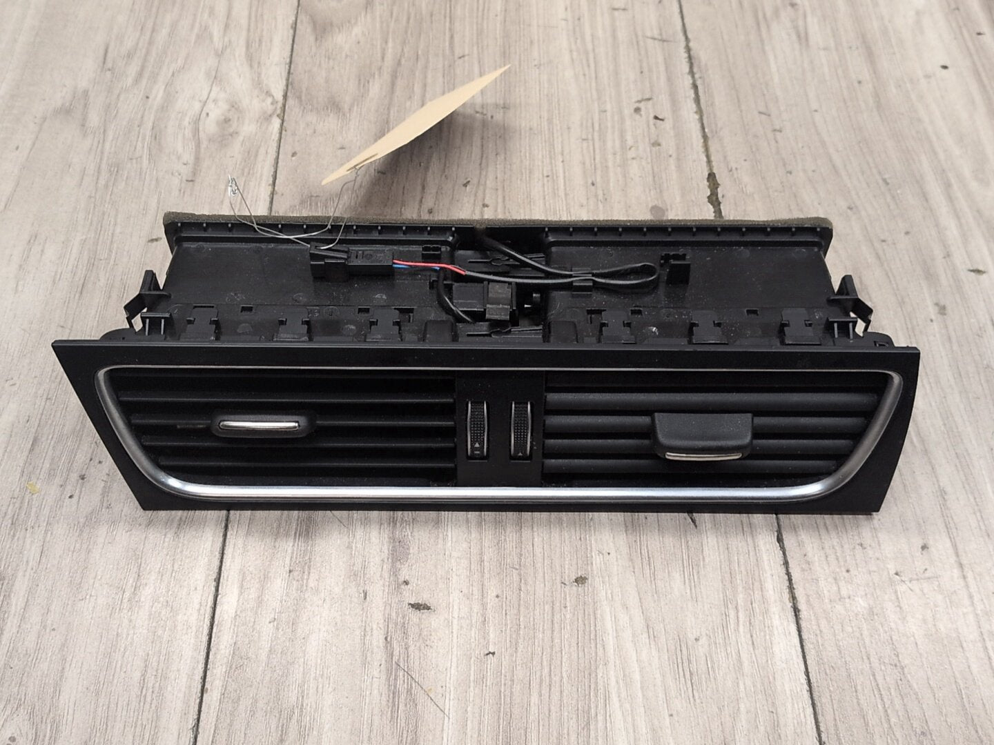 2016 Audi S5 8T Dashboard Dash Board Middle Center Air Vent 8T1820951E CTUB