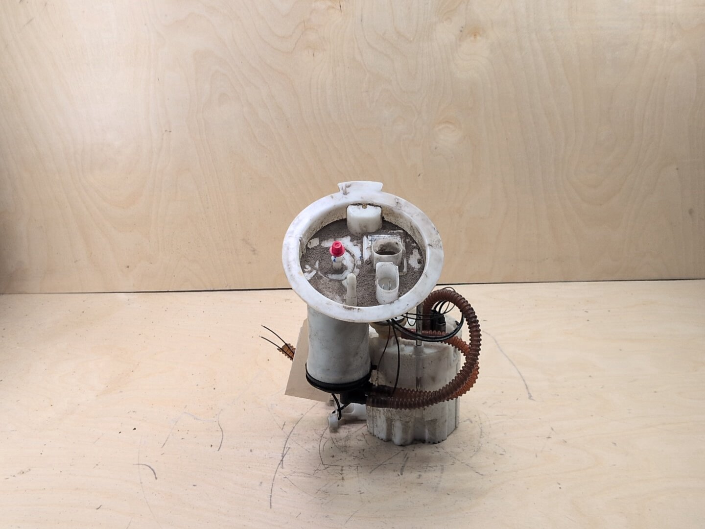 12-16 OEM BMW F23 F30 F32 F33 F34 F36 F87 Gas Fuel Tank Sending Pump Unit