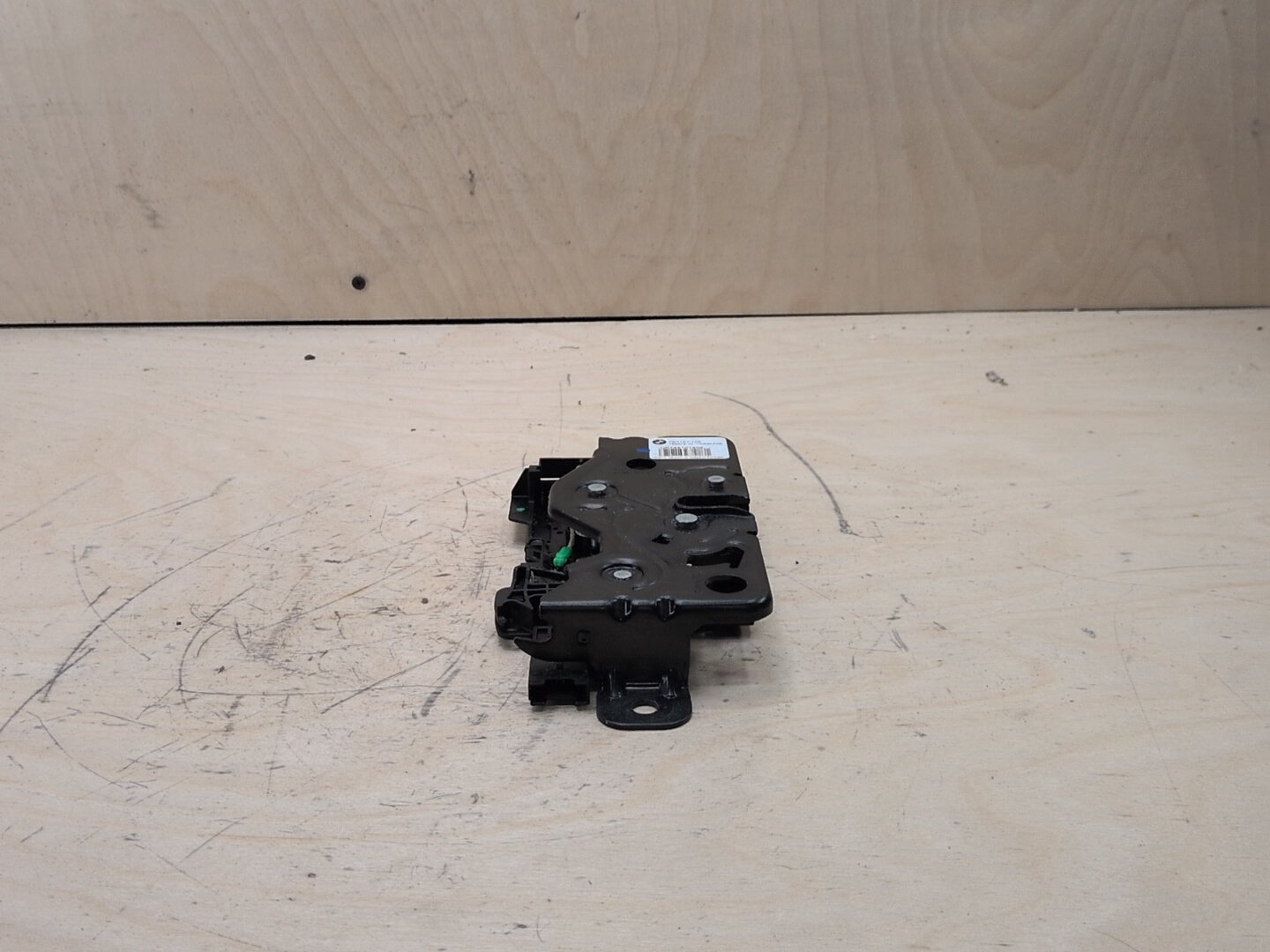 2016-2022 BMW 750i G12 Liftgate Trunk Lid Liftgate Lock Latch Actuator 7441014