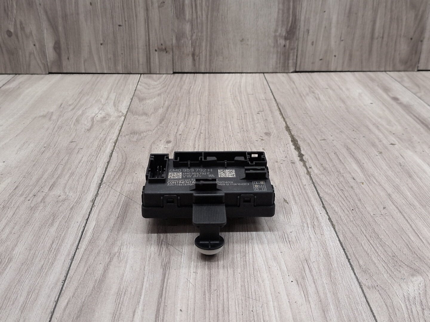 18-24 OEM Audi A4 A5 S4 S5 Front Right Door Control Module 4M0959792H