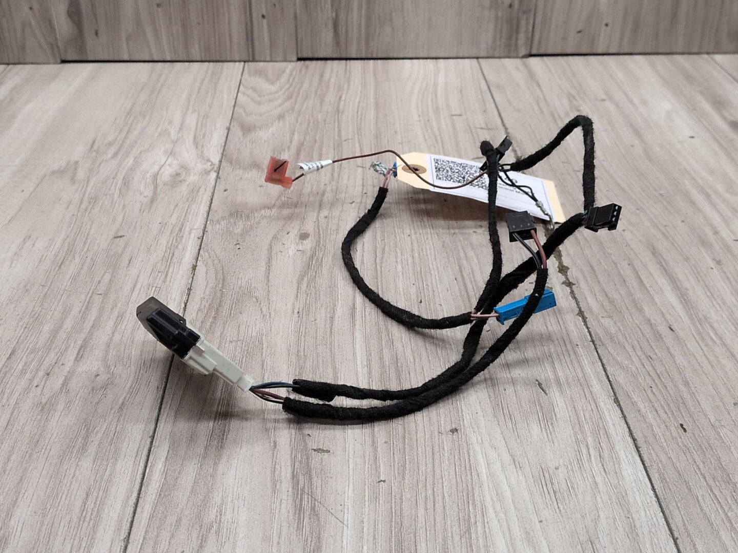 11-17 OEM BMW F02 F10 F15 F22 F30 F32 F36 Steering Wheel Control Wiring Module
