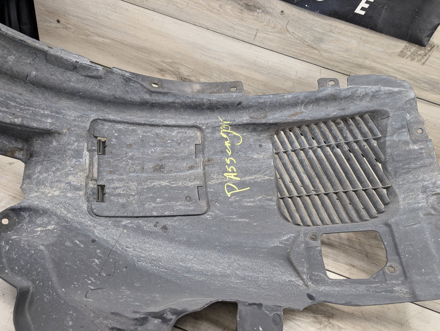 2018 - 2024 BMW X3 G01 Front Right Passenger Wheel Fender Liner Splash Guard 7394814 B58B30O1