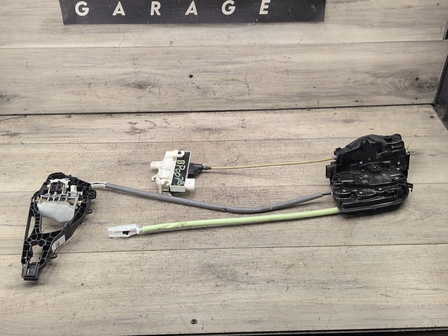 OEM BMW G12 740 750 B7 REAR RIGHT PASSENGER Door Lock Latch Actuator SOFT CLOSE