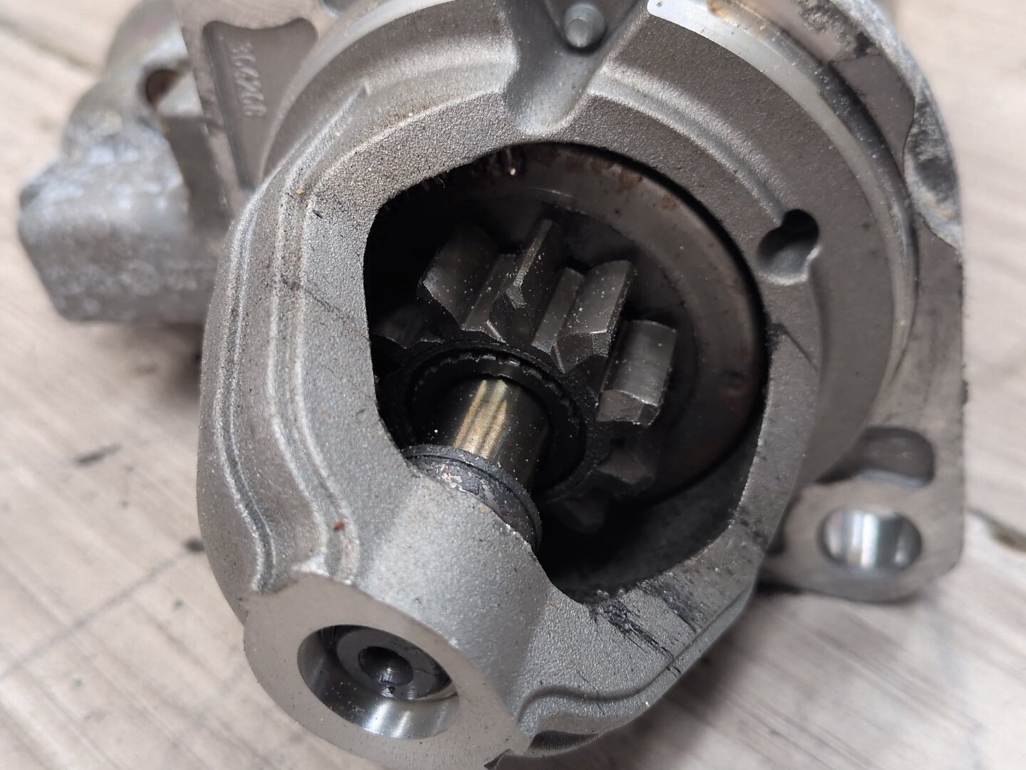 OEM BMW F10 F22 F25 F30 F32 F36 320 328 428 Engine N20 N26 Starter Motor BOSCH