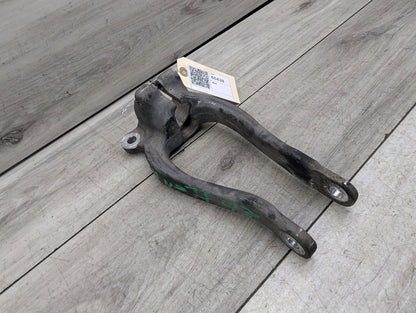 2017-2023 BMW 530i G30 Front Left Driver Spring Strut Shock Absorber Bracket 6861199