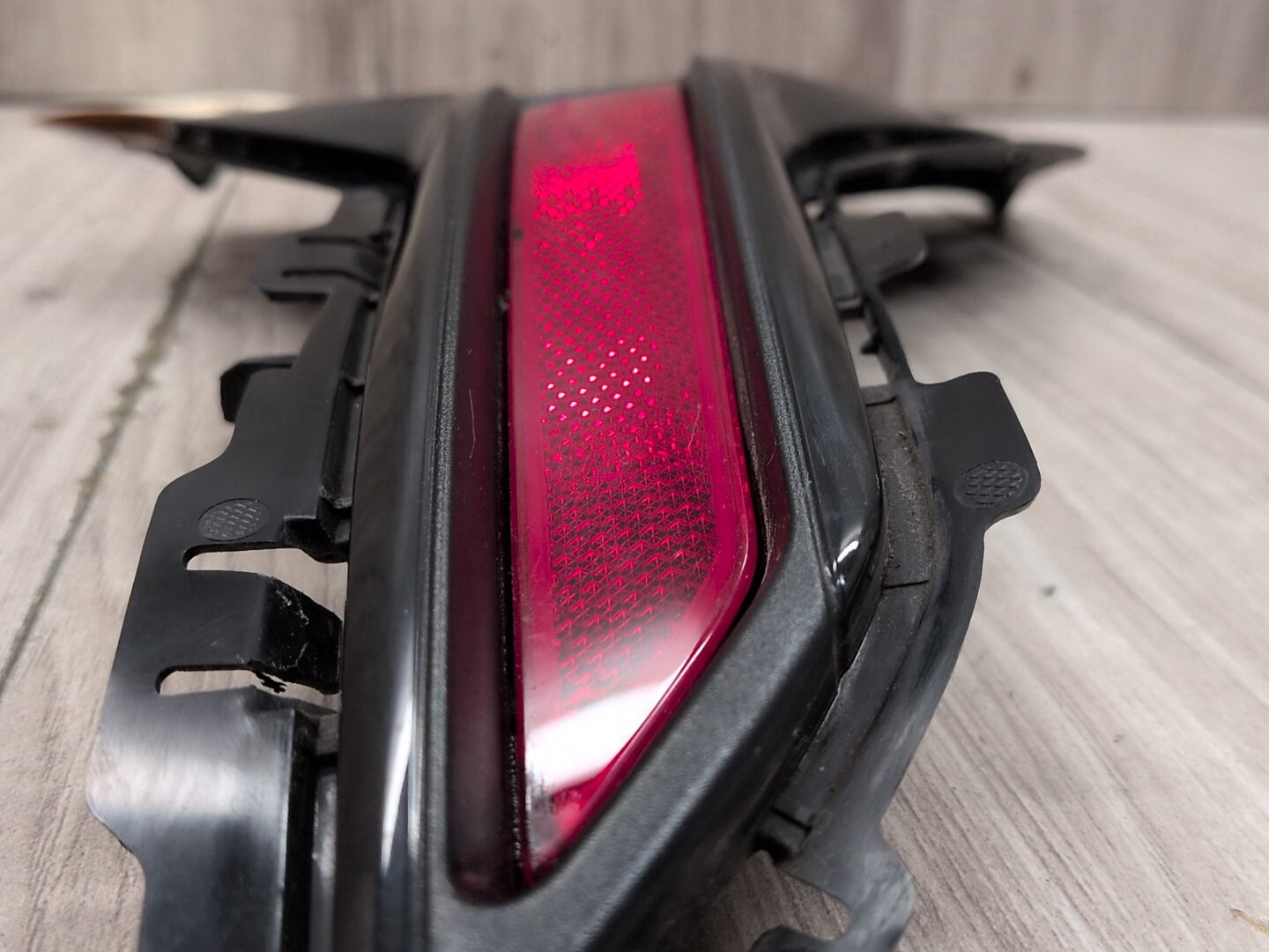 19-21 OEM BMW G20 330 Rear Bumper Right Passenger Side Reflector Trim Cover