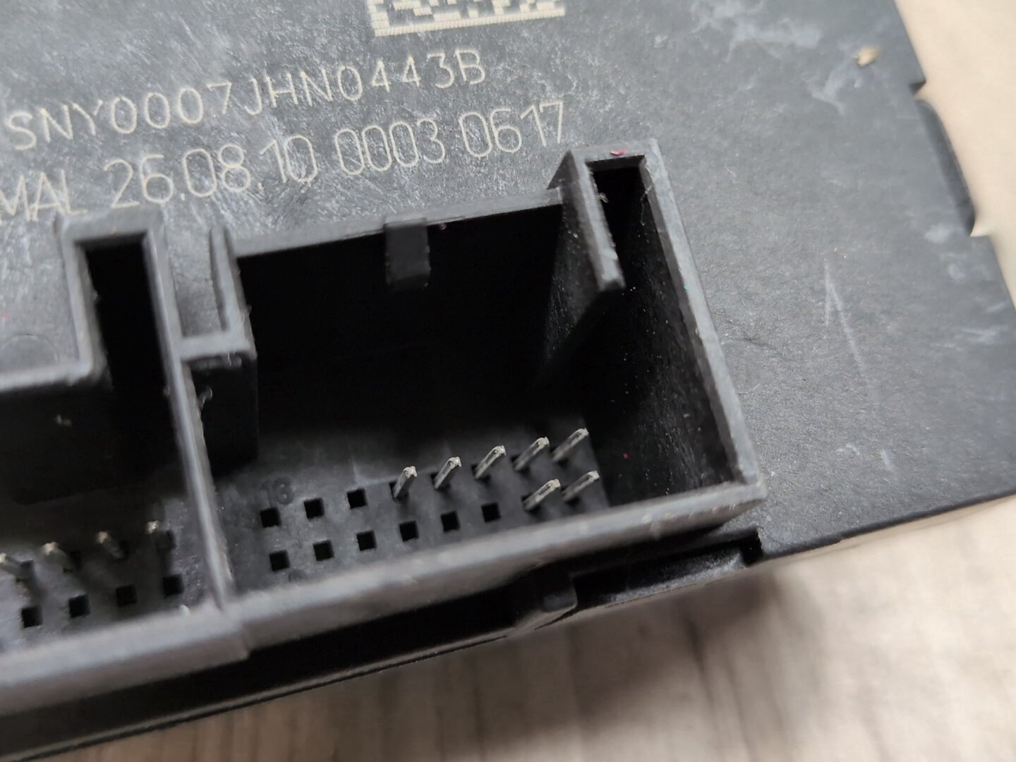 10-13 OEM AUDI A4 S4 Rear Left or Right Window Control Module