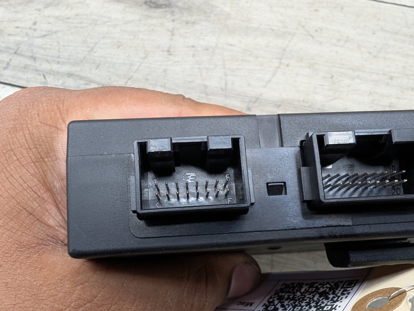 2008 - 2017 Audi S5 8T Convertible Top Control Module 8F0959255