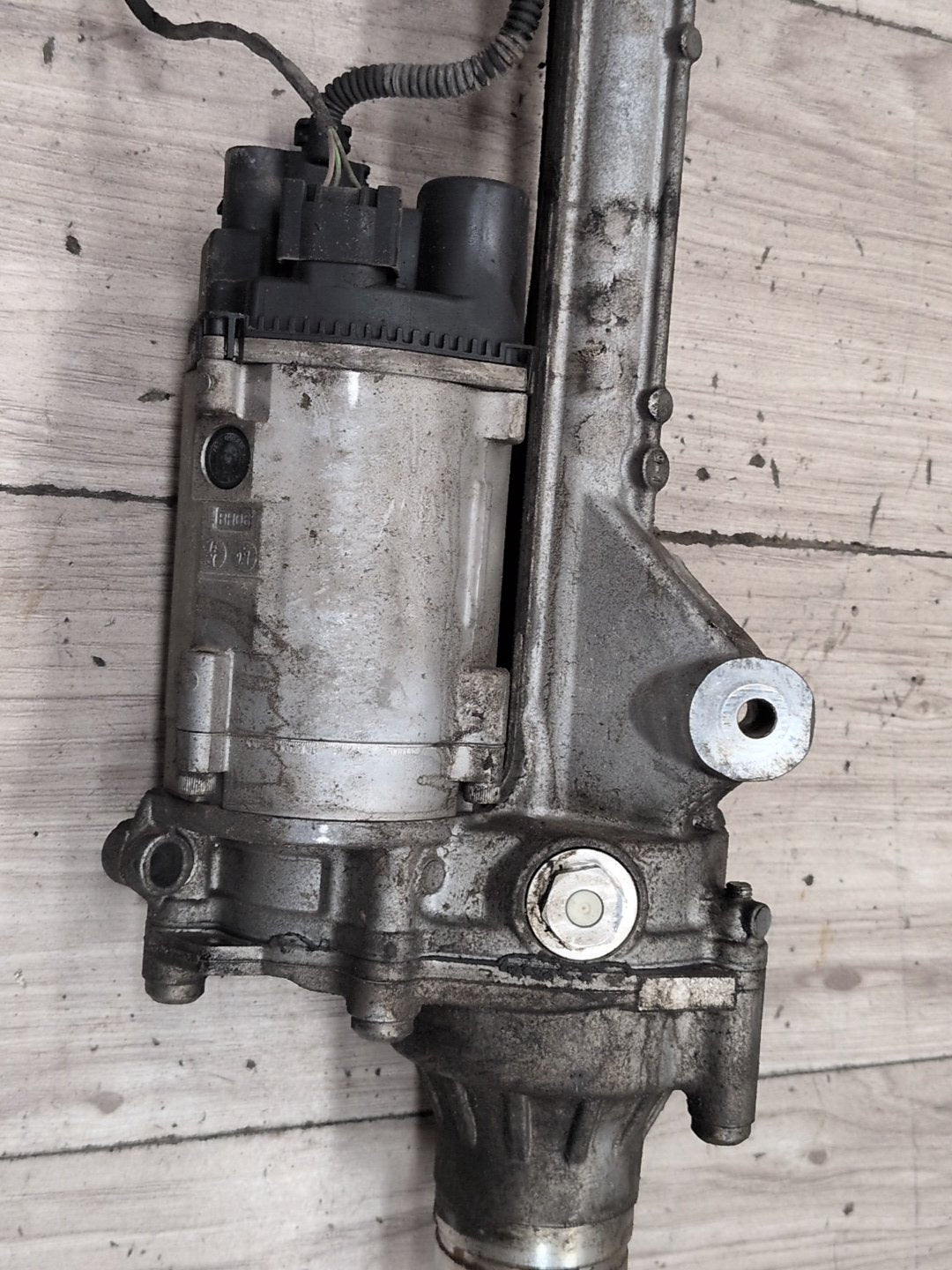 2012-2018 BMW 320i F30 Steering Gear Rack & Pinion 6874658 LK