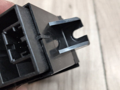 17-19 OEM Audi A4 A5 S4 S5 Center Console Radio Media Volume Control Switch