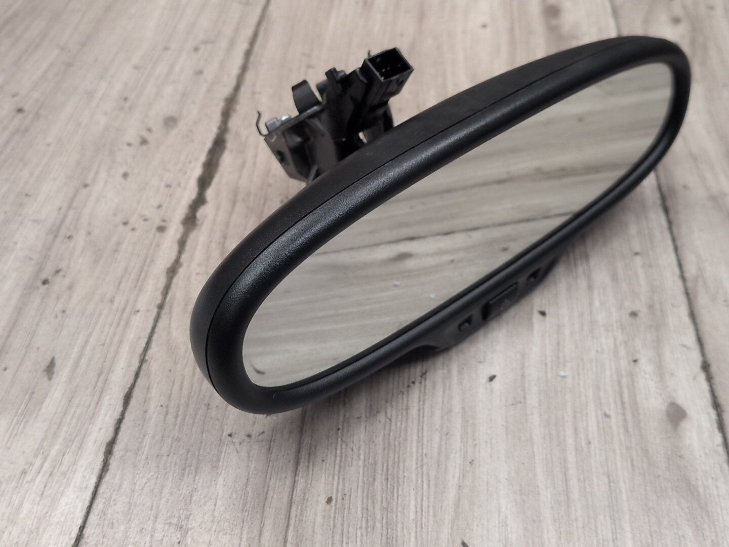 2015-2018 Audi Q3 8U Rear View Interior Mirror 8V0857511B
