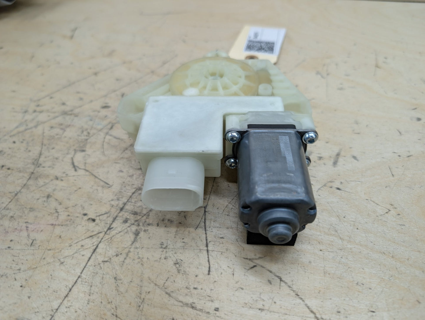 OEM BMW G01 G12 740 750 M760 REAR RIGHT PASSENGER Door Window Regulator Motor