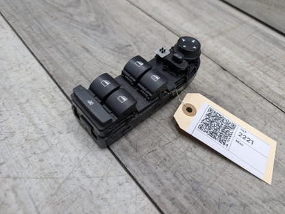 2007 - 2013 BMW X5 E70 Front Left Driver Door Master Window Switch 9122120 N62B48B
