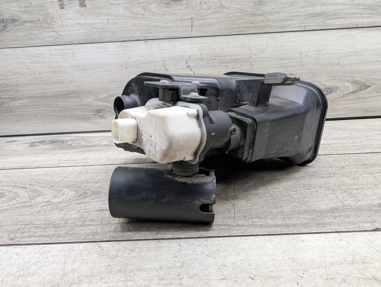 2011-2016 BMW 535i F10 Fuel Vapor Charcoal Canister 7245541