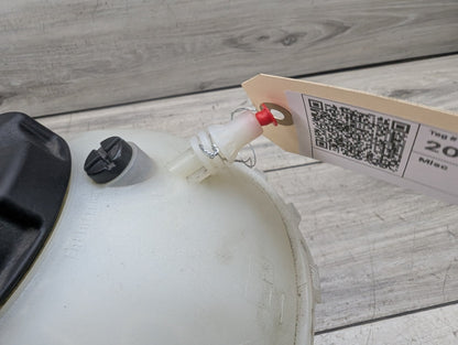 2011 - 2016 BMW 528i F10 Coolant Expansion Tank Reservoir 7647285 N20B20O0